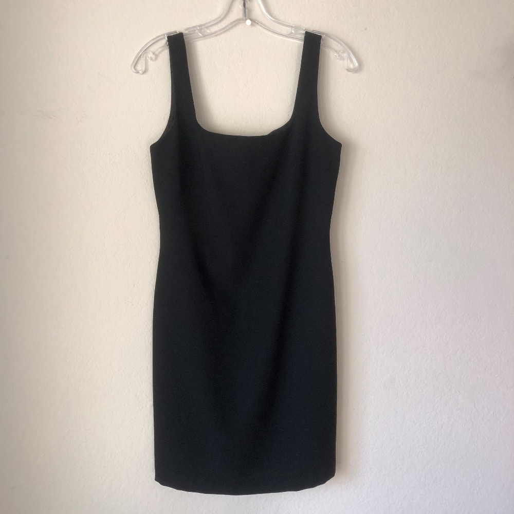 Laundry by Shelli Segal Classic Little Black Dress